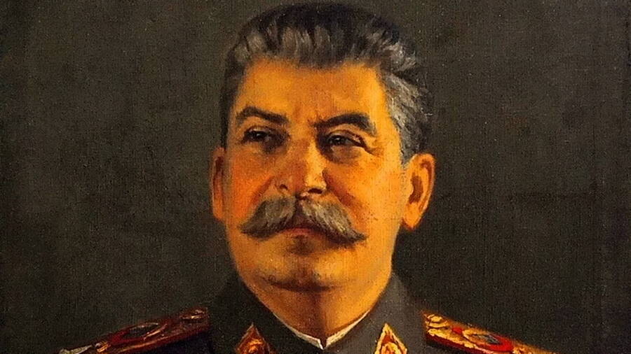 Юность Сталина: из лоскутного детства — в броню революции