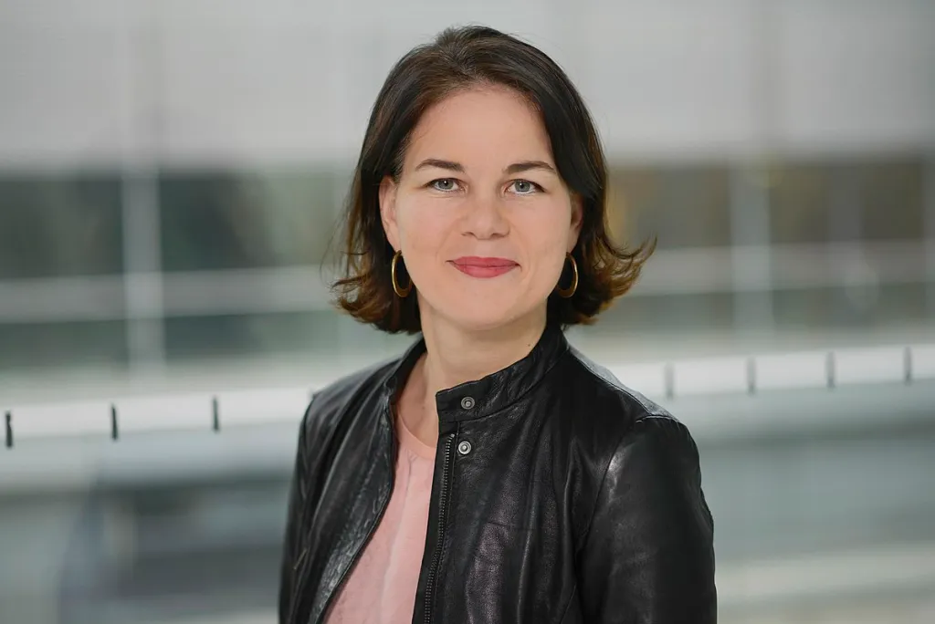 Annalena-Baerbock_MdB Анналена Бербок в молодости