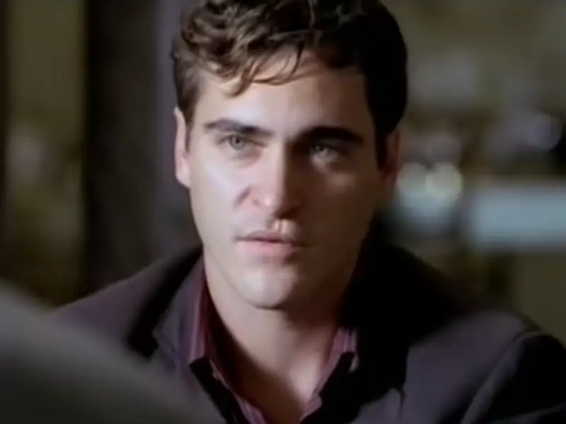 5e2b30baab49fd052a470f22 Хоакин Феникс в молодости