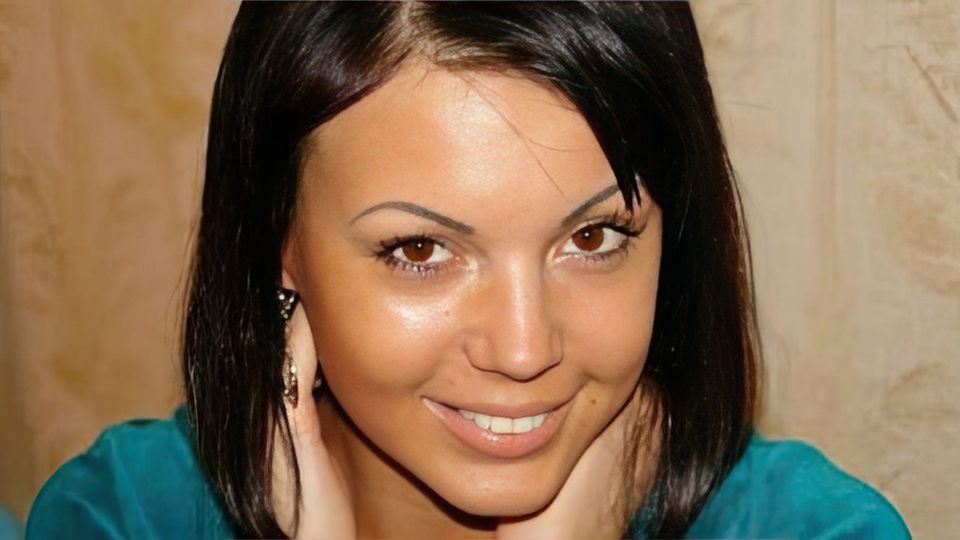 Оксана Самойлова в молодости: от скромной девушки из Ухты до медийной бизнес-иконы