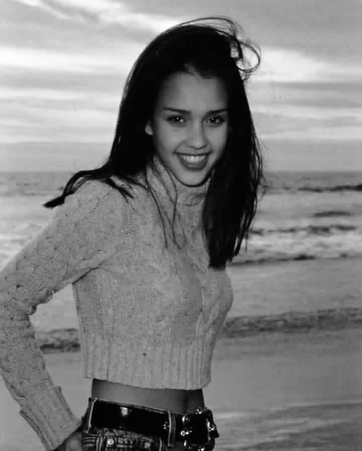 Джессика Альба в молодости