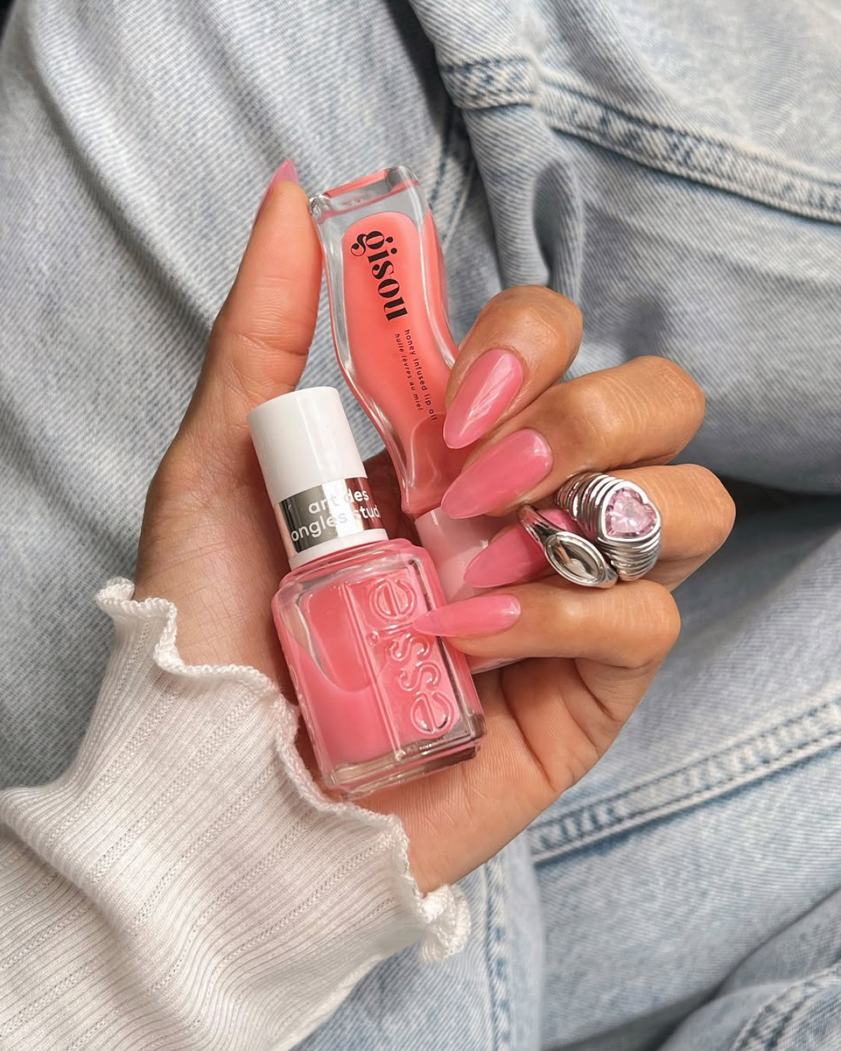 тренди манікюру 2025 осінь