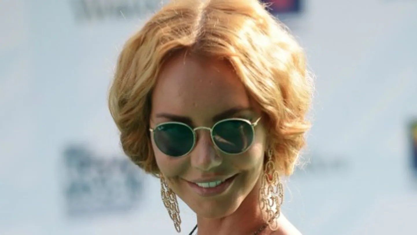 Маша Малиновская в молодости: путь от модельного бизнеса к телевидению, музыке и популярности 2000-х