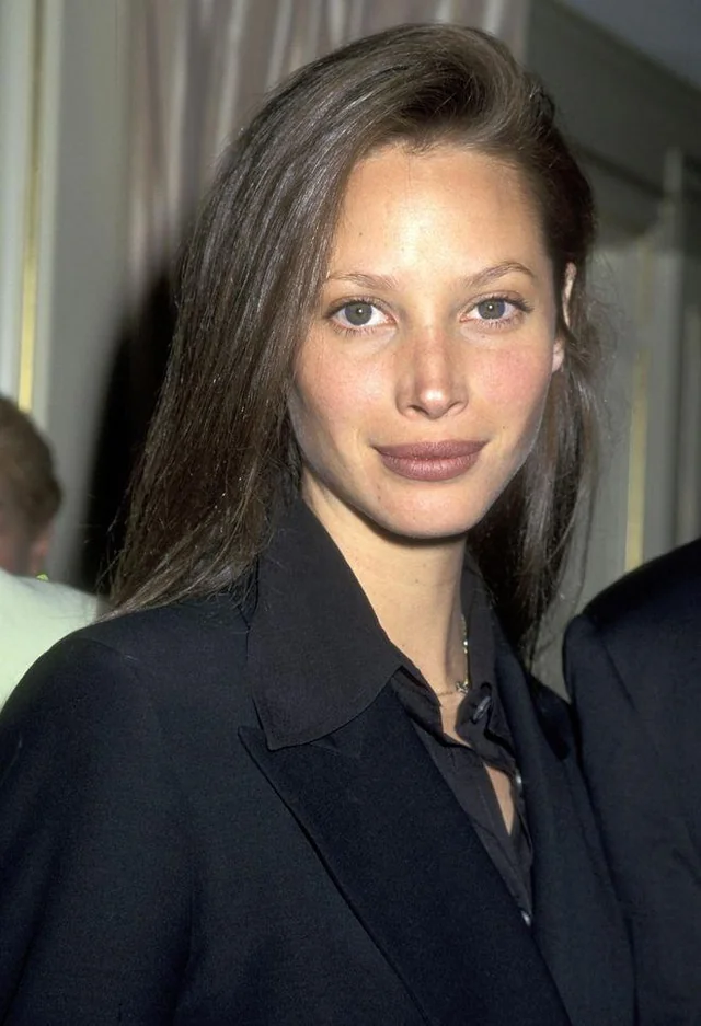 christy-turlington-who-is-said-to-be-the-most-beautiful-v0-qi9pchenou8b1