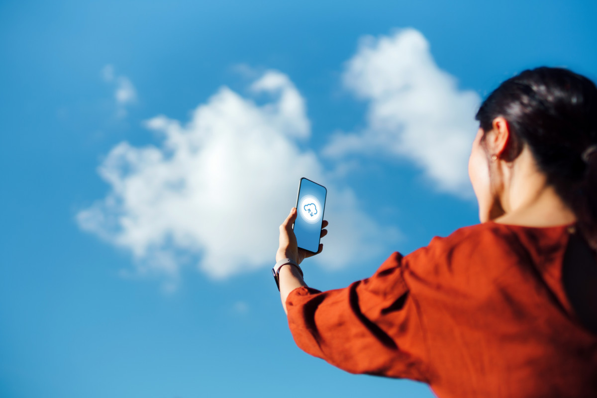 екраниий час