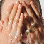 gidrofilna-oliya-shcho-ce-yak-pracyue-ta-komu-pidhodit