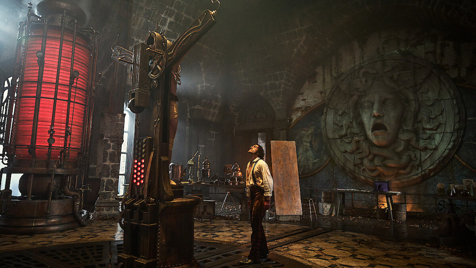 Новий «Франкенштейн»: у чому новаторство Ґільєрмо дель Торо