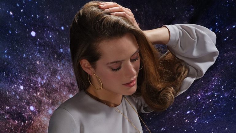 povniy-numerologichniy-taro-prognoz-na-gruden-2025-roku