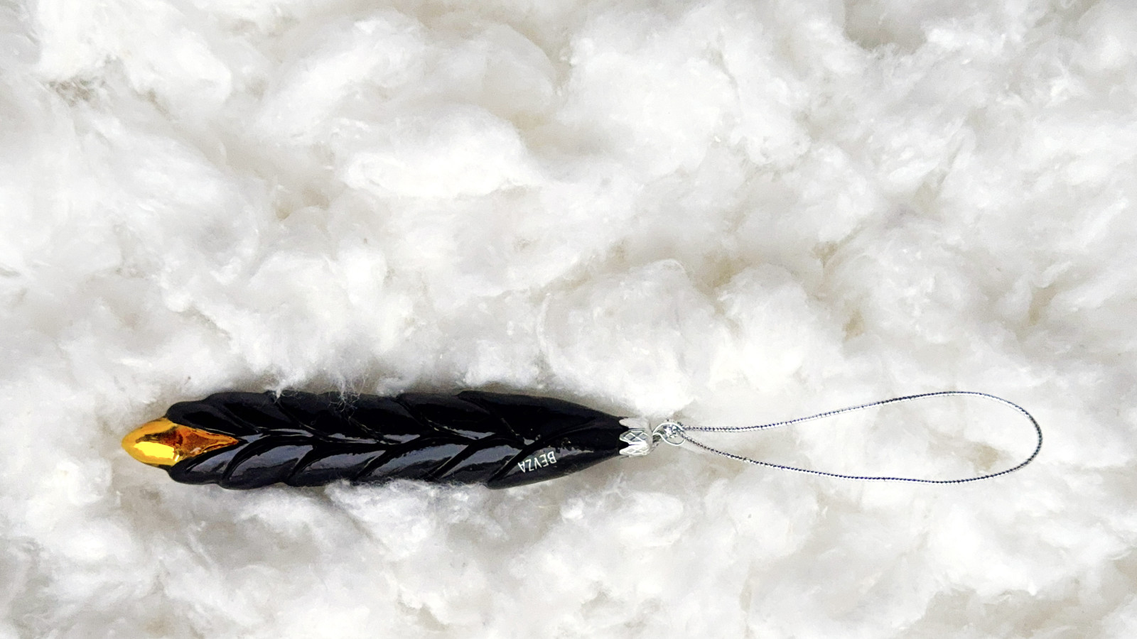 П’ять колосків пшениці: BEVZA представляє нову ялинкову прикрасу з потужним змістом