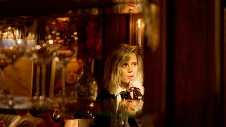 shchorichniy-blagodiyniy-vechir-u-saint-bar