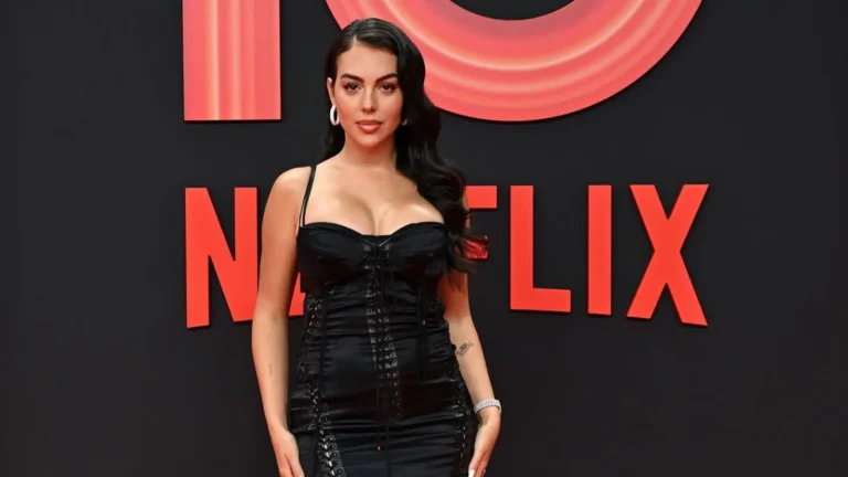 Джорджина Родригес в молодости