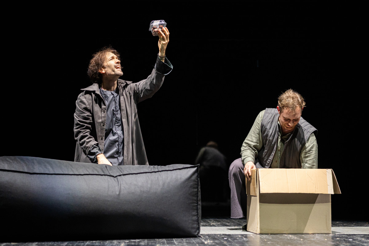 «Плавучий острів» Театр на Подолі