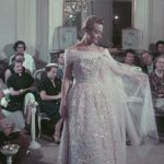 10-arhivnih-svitlin-z-pershih-kolekciy-kristiana-diora-290b4988