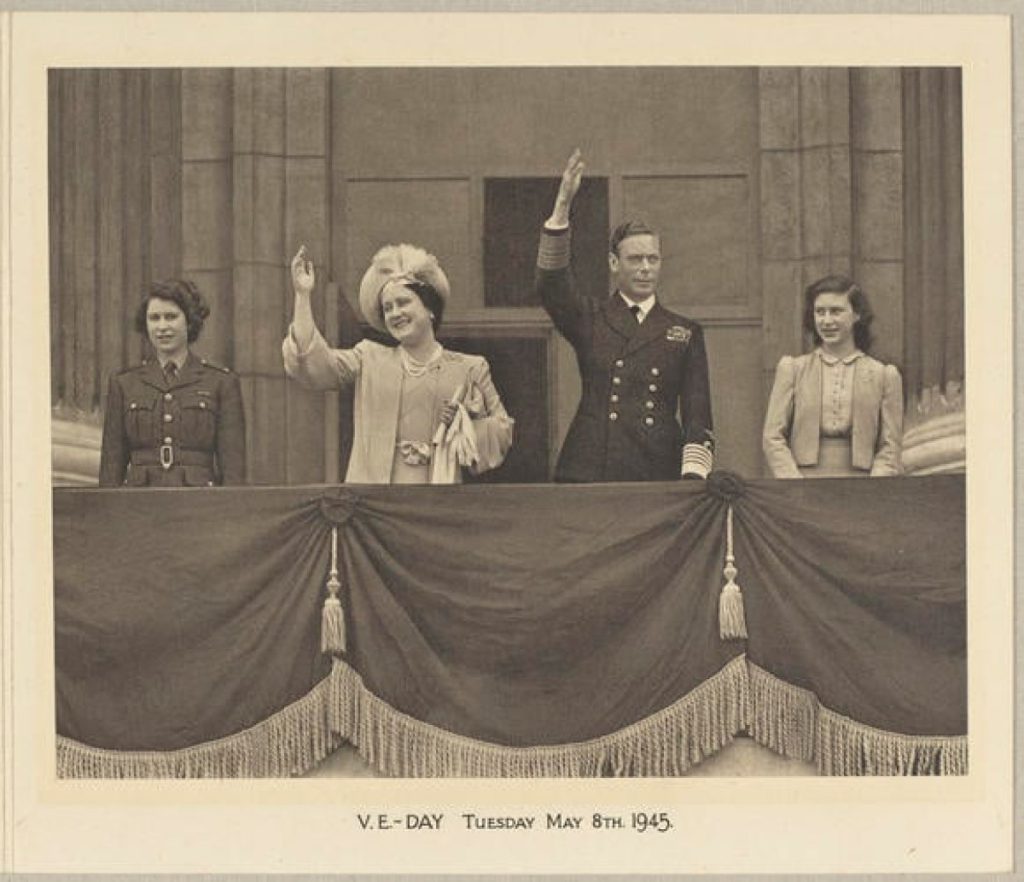 Різдвяна листівка королівської родини