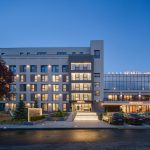 apartel-uzhhorod-i-noviy-standart-mandriv-chomu-format-apartelyu-strimko-nabirae-populyarnosti-sered-ukrainciv-c2d057f7