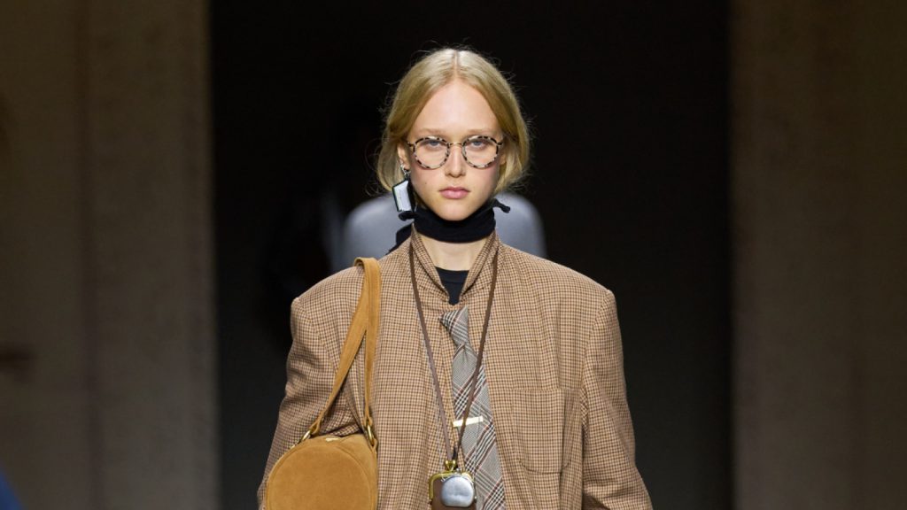 ci-5-garyachih-trendiv-zahoplyat-modnu-industriyu-u-2026-roci-za-versieyu-pinterest-e1456247