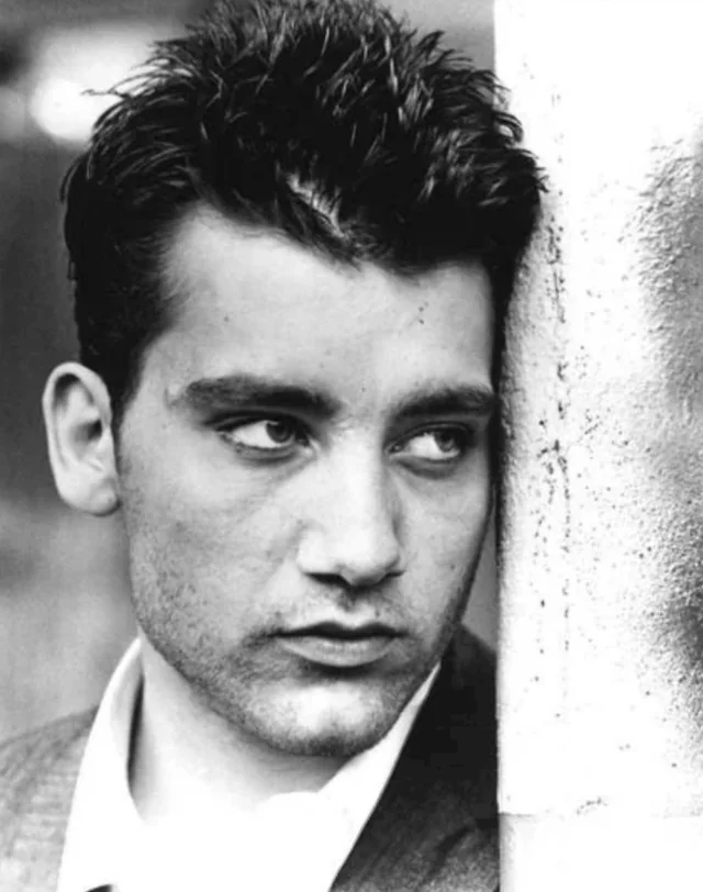 Клайв Оуэн в молодости