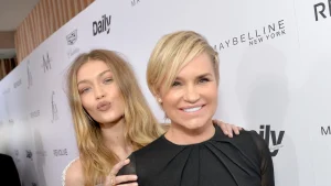 Иоланда Хадид в молодости