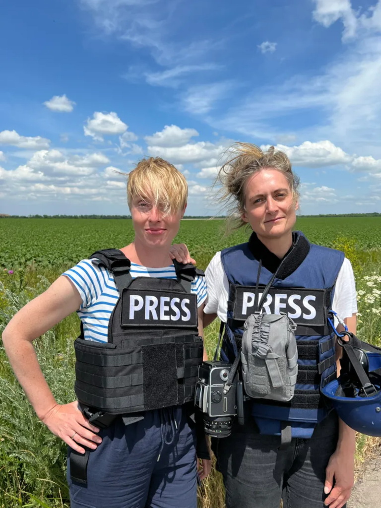 Анастасія Тейлор-Лінд та Аліса Сопова