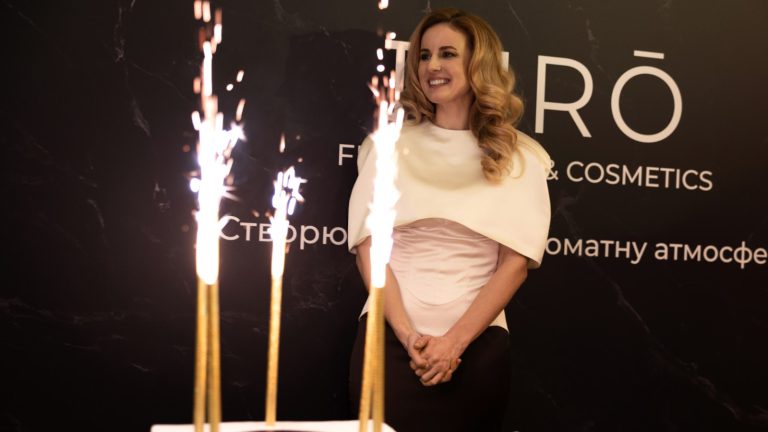 inro-svyatkue-5-rokiv-brend-shcho-stvoryue-vashu-aromatnu-atmosferu-2e5bfdc7