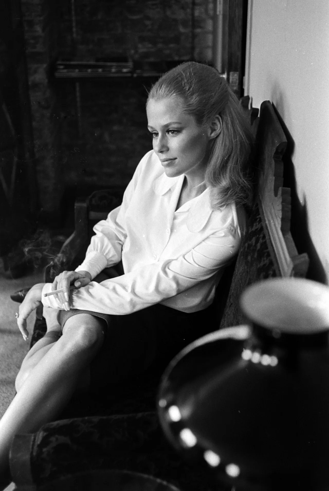 Лорен Хаттон в молодости