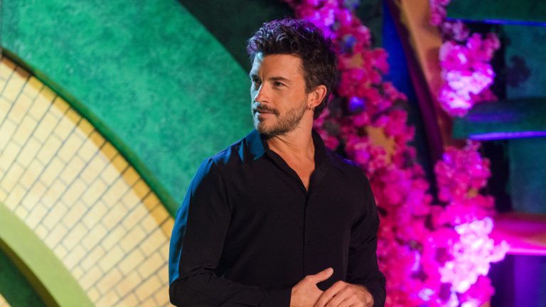 nova-era-elegantnosti-v-cholovichiy-modi-12-zirok-chiy-stil-viznachiv-2025-rik-88dd742f