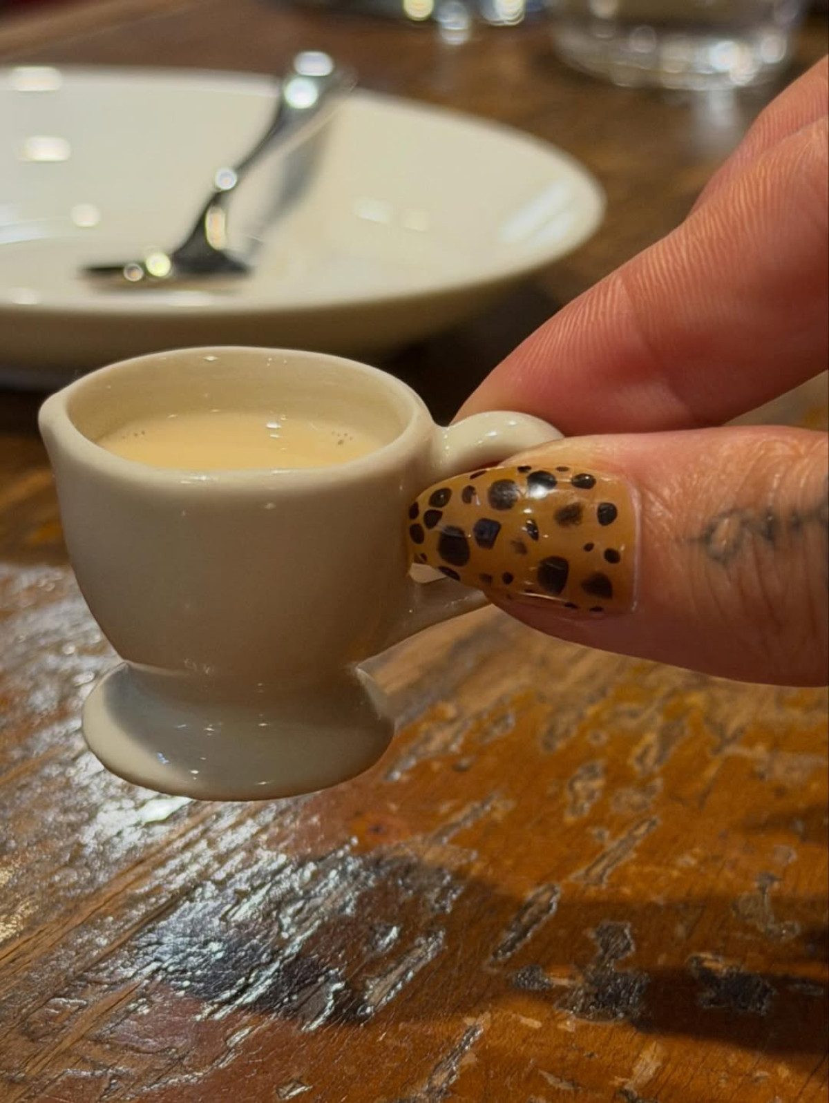 манікюр зима 2025 рік грудень