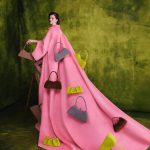 poelle-i-the-coat-by-katya-silchenko-prezentuyut-kolekciyu-sumok-nathnennu-rozkvitom-teatralnogo-zhittya