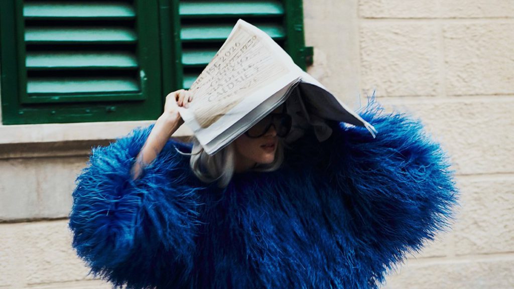 pokupka-misyacya-shuba-zi-shtuchnogo-hutra-05f188f4