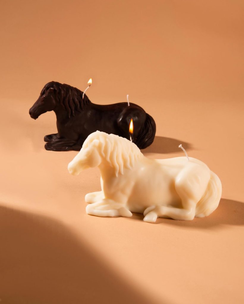 Свічки Semanty