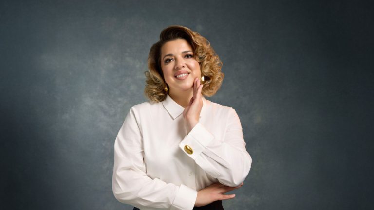 shcho-varto-znati-pro-avtorsku-metodiku-z-doglyadu-za-shkiroyu-rozroblenu-olgoyu-ciganenko