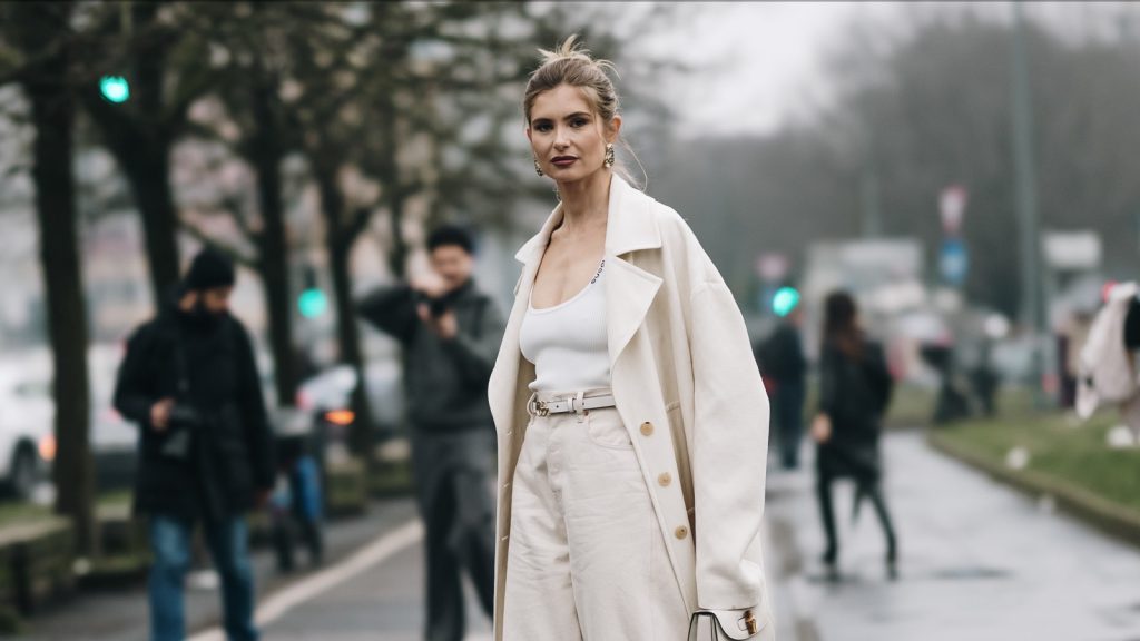 streetstyle-yak-stvoriti-stilniy-total-white-obraz-na-cyu-zimu-15-aktualnih-idey-vid-modnic