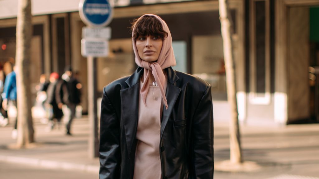 yak-pravilno-nositi-shkiru-vzimku-25-stilnih-idey-dlya-obraziv