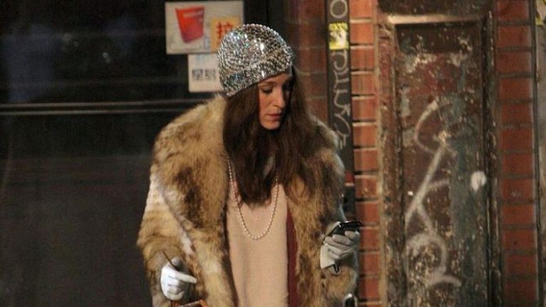 zatishniy-rizdvyaniy-obraz-yakiy-perevershit-bud-yaki-vishukani-poednannya-pokazuyut-megan-markl-i-kerri-bredshou-eadb2441