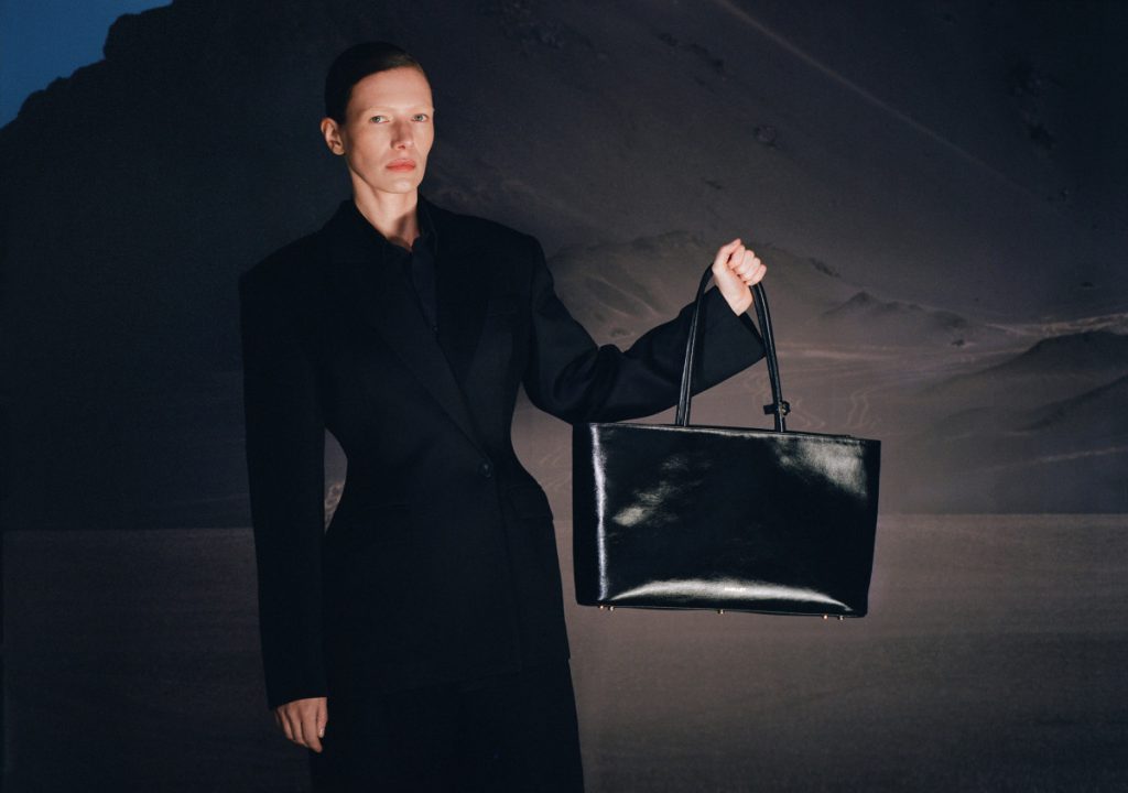 тренд на великі сумки 2026