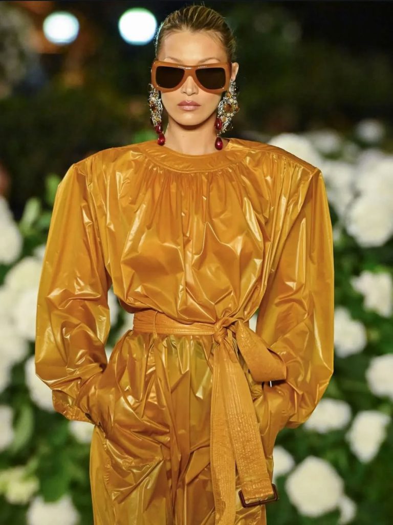 брови тренд 2026 модні