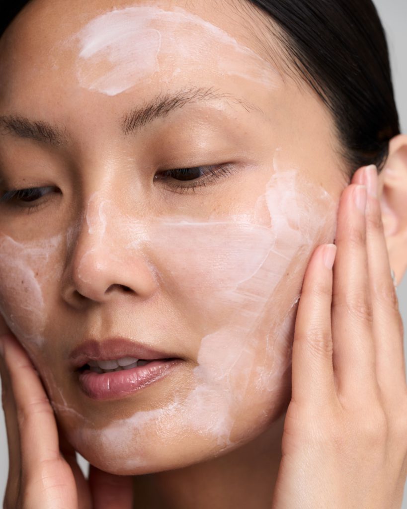 Який найкращий крем від зморшок?