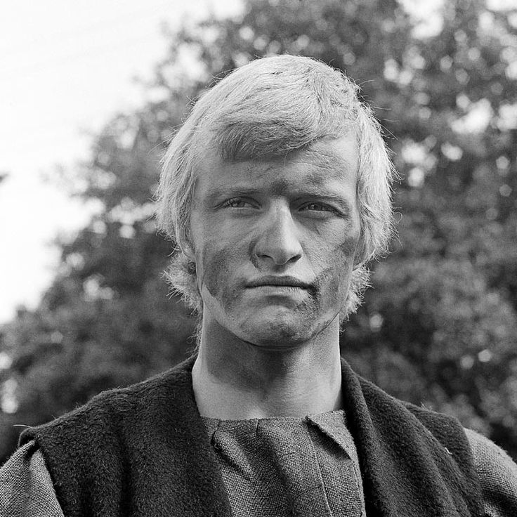 Рутгер Хауэр в молодости