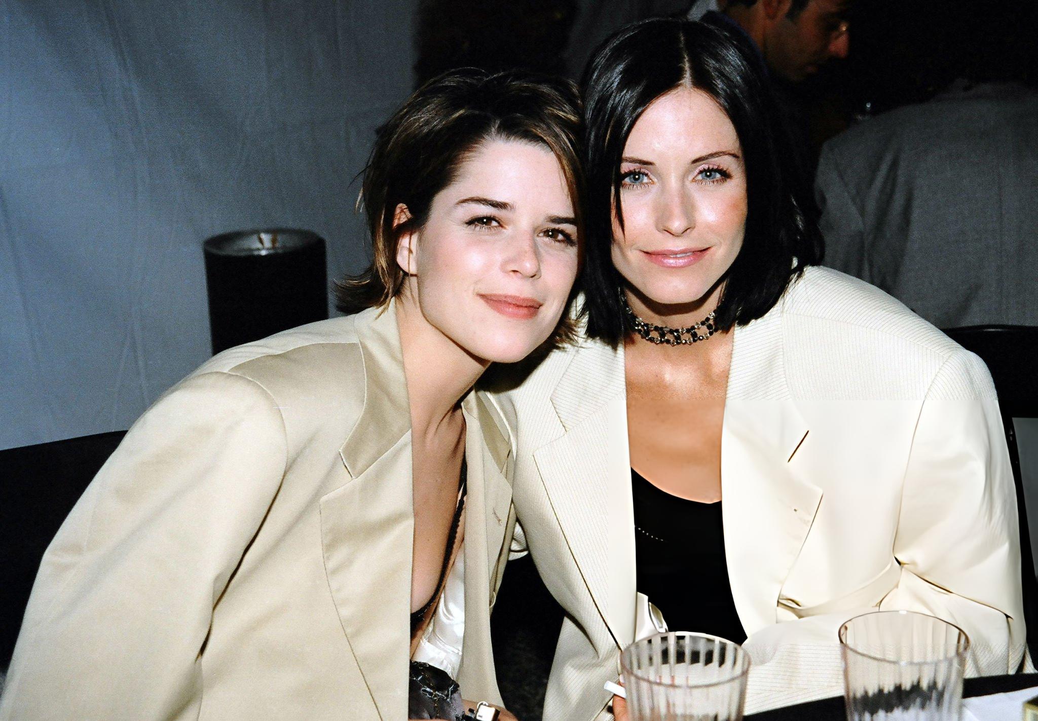 Нив Кэмпбелл в молодости