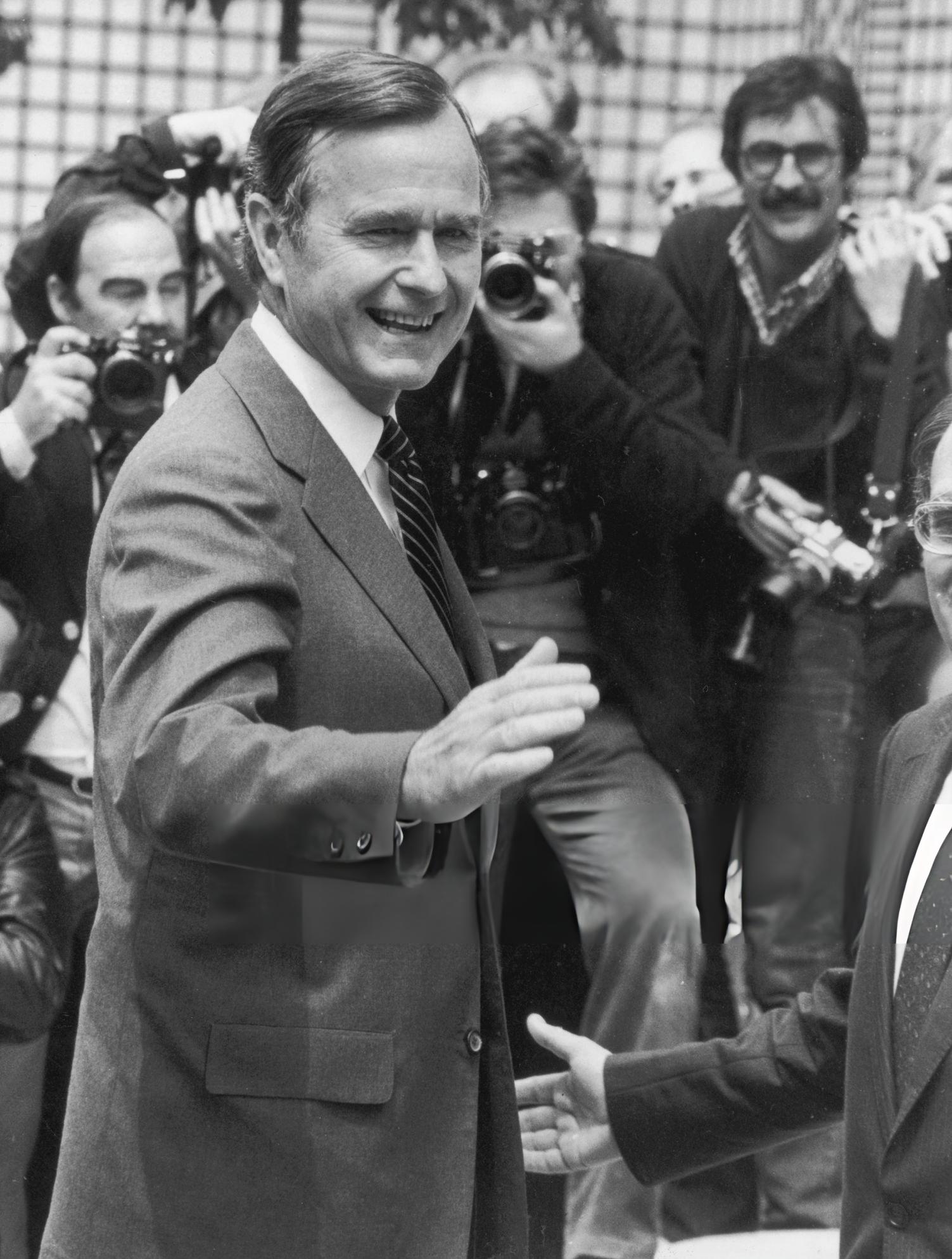 Джордж Буш младший в молодости