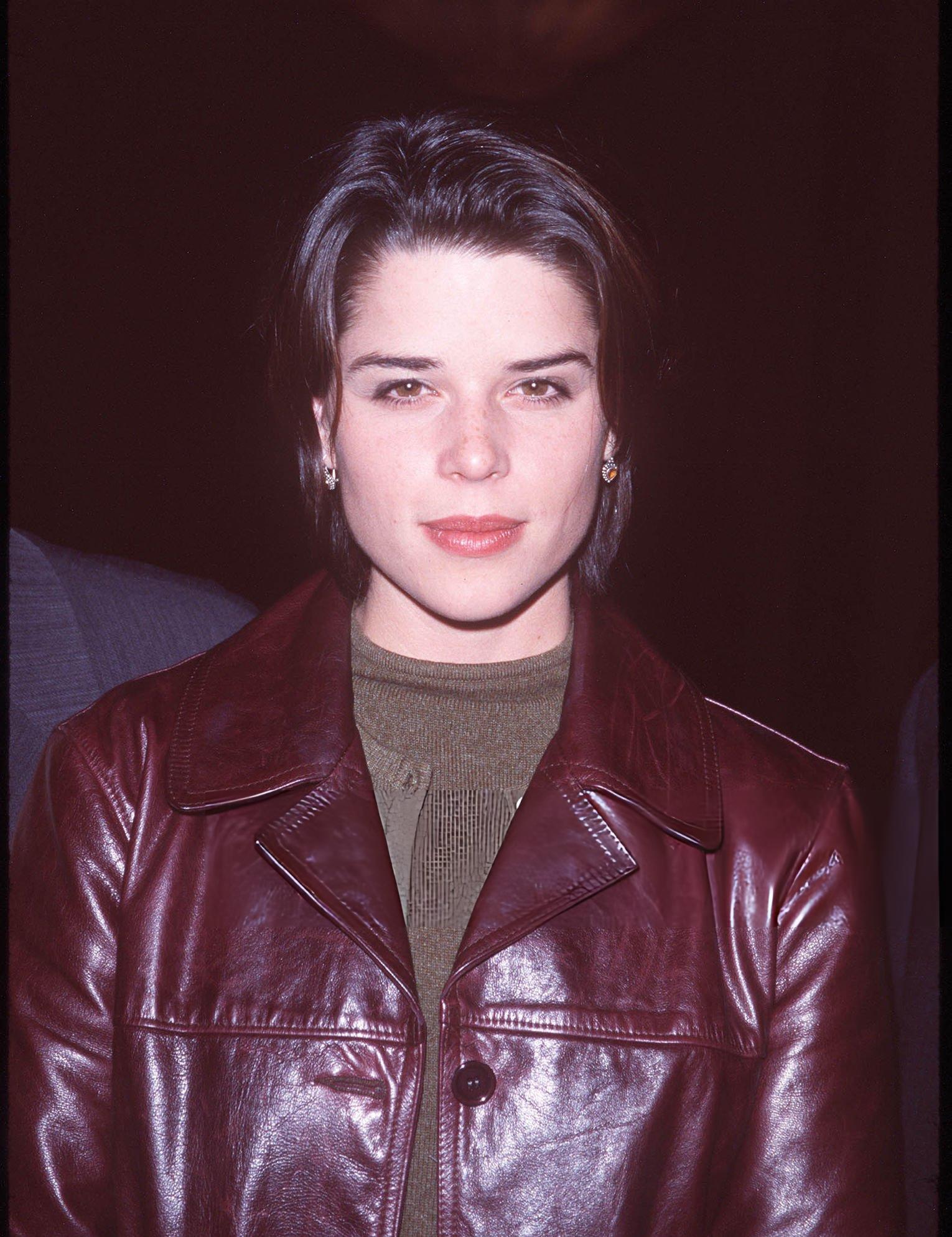 Нив Кэмпбелл в молодости