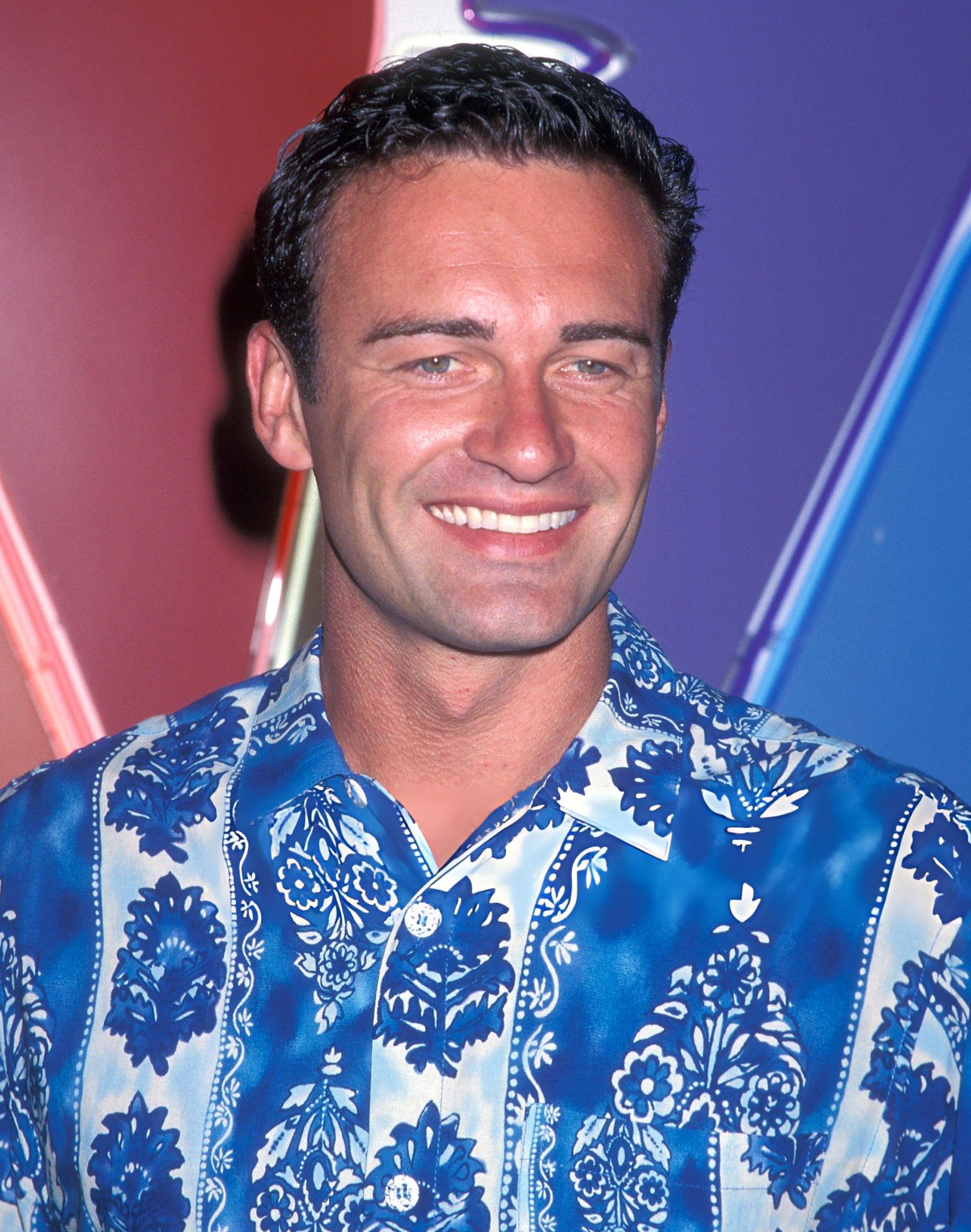 Джулиан Макмэхон в молодости