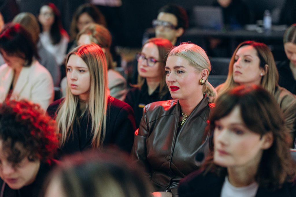 ELLE Active Forum