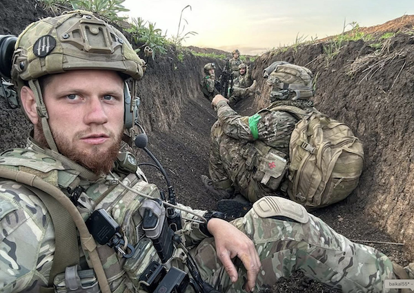 Двоюрідний Брат Джей Ді Венса: Життя, Кар'єра та Особистість