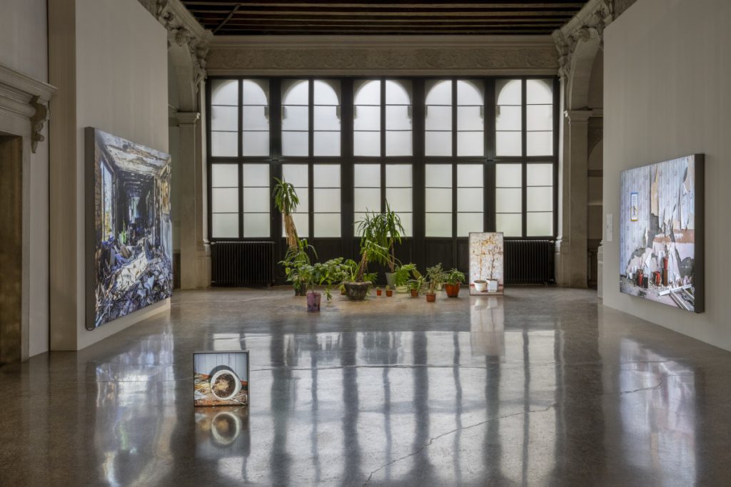Zhanna Kadyrova, Refugees, 2023. Still Joy — From Ukraine Into The World / Biennale Arte 2026. PinchukArtCentre. © Photo OKNO Studio