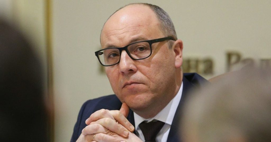 Хто Такий Андрій Парубій: Життя, Кар'єра та Особистість