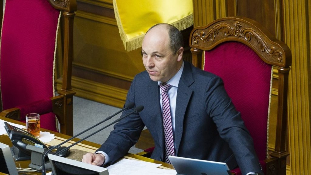 Хто Такий Андрій Парубій: Життя, Кар'єра та Особистість
