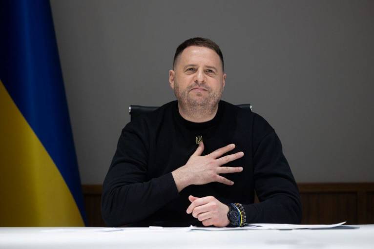 Андрій Єрмак Національність: подробности биографии и карьеры
