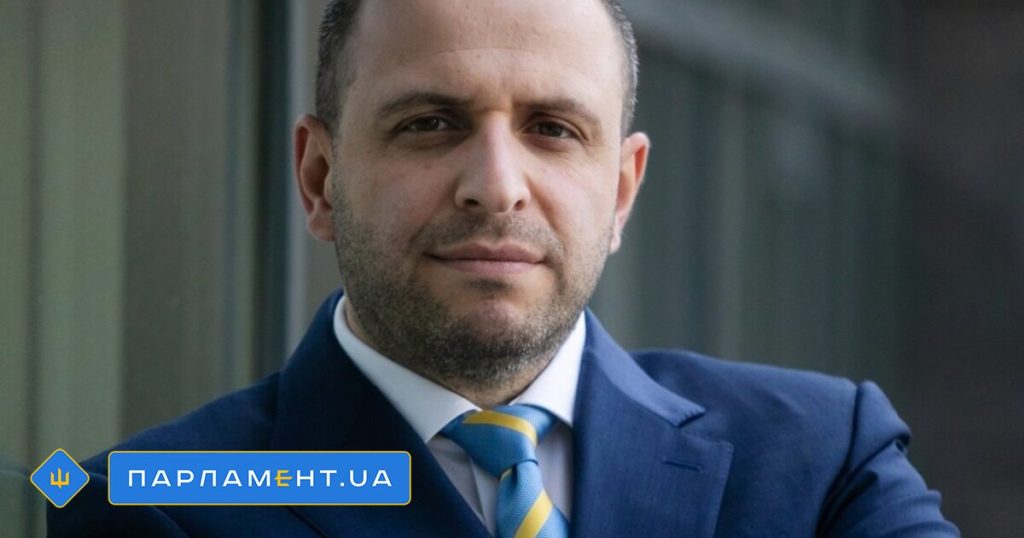 Рустем Умеров Жена Фото: Личная жизнь и биография политика