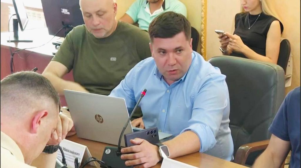 Андрій Вітренко Батьки: биография, семья и карьерный путь